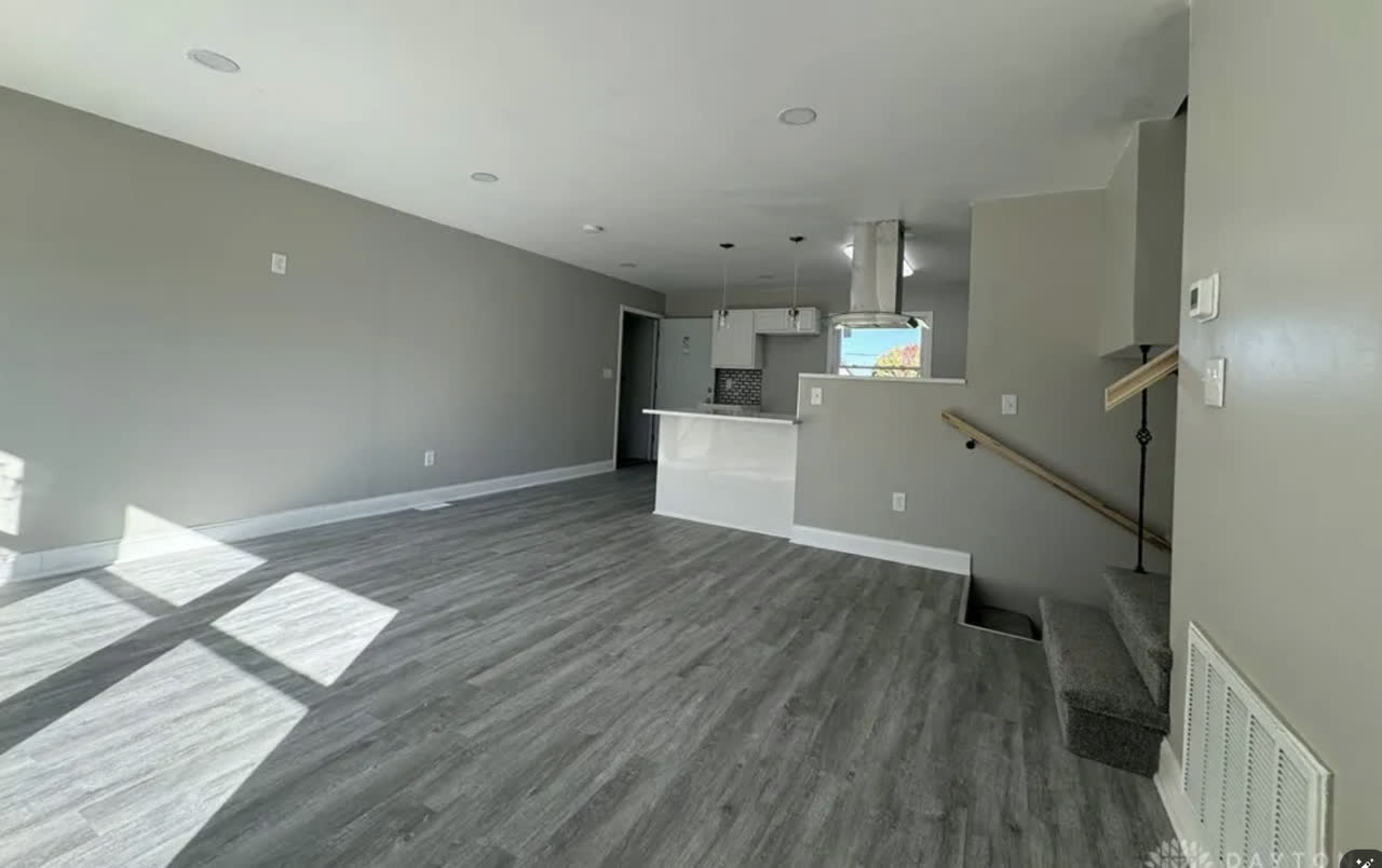 3629 Elderberry Ave interior